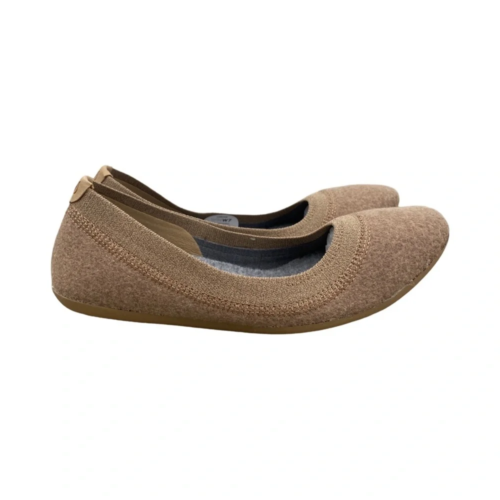 Allbirds Women's Wool Breezers Hazy Beige Size 7 NWT